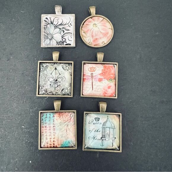 Vintage Style Square Pendants Set - Picture 1 of 4